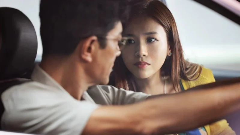 Thám Tử Tư: Phía Sau Vết Máu - SubNhanh